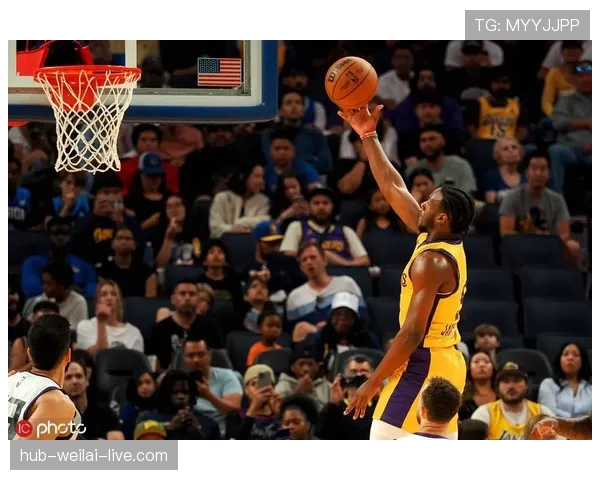 基米希直塞破防能力为何超越克罗斯？解析其接管中场的关键机制