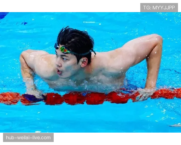 汪顺一天不穿运动服，谁还能认出他是游泳冠军啊？